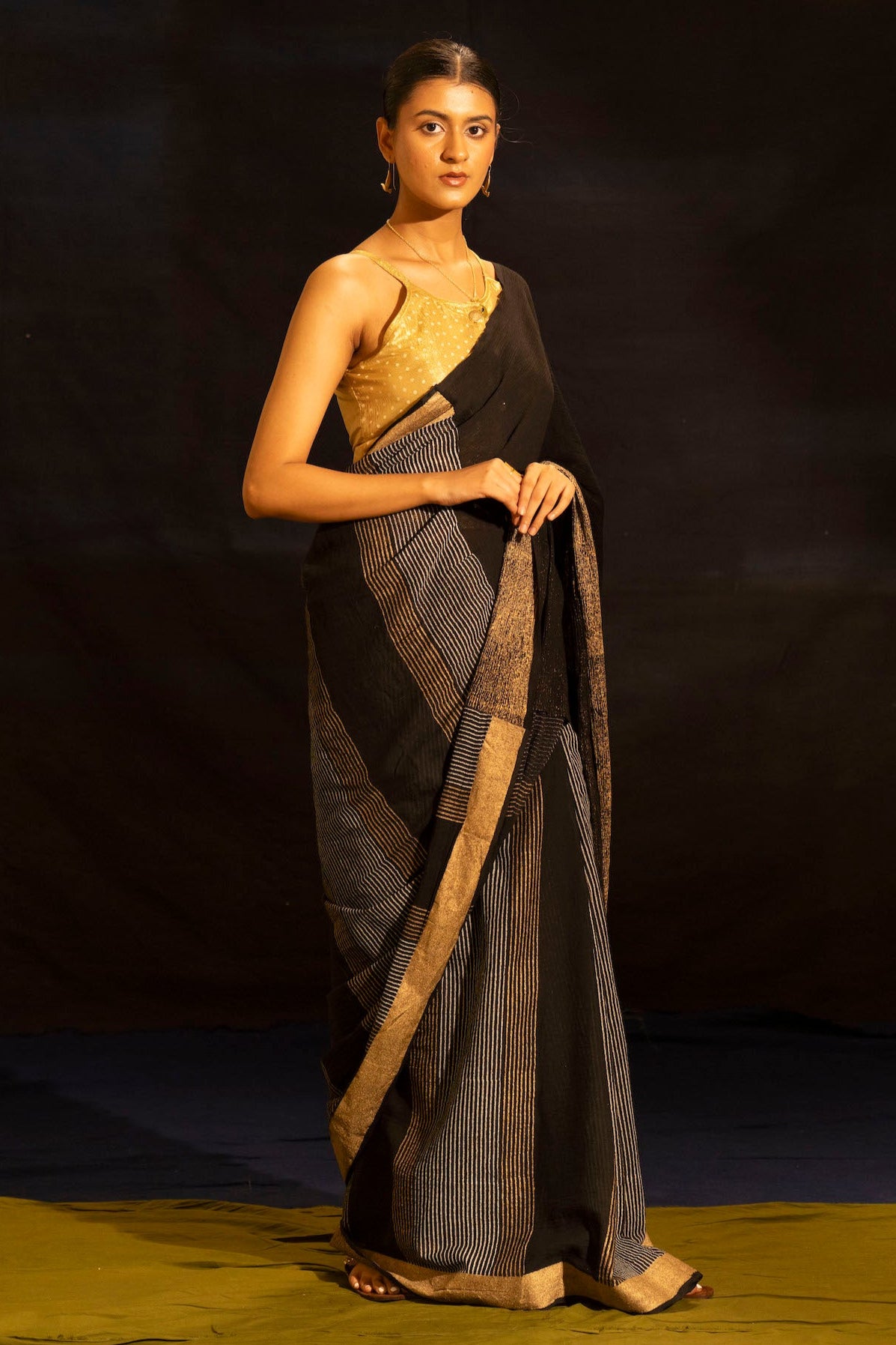 Illume luma Black Saree with Crinkled Pallu