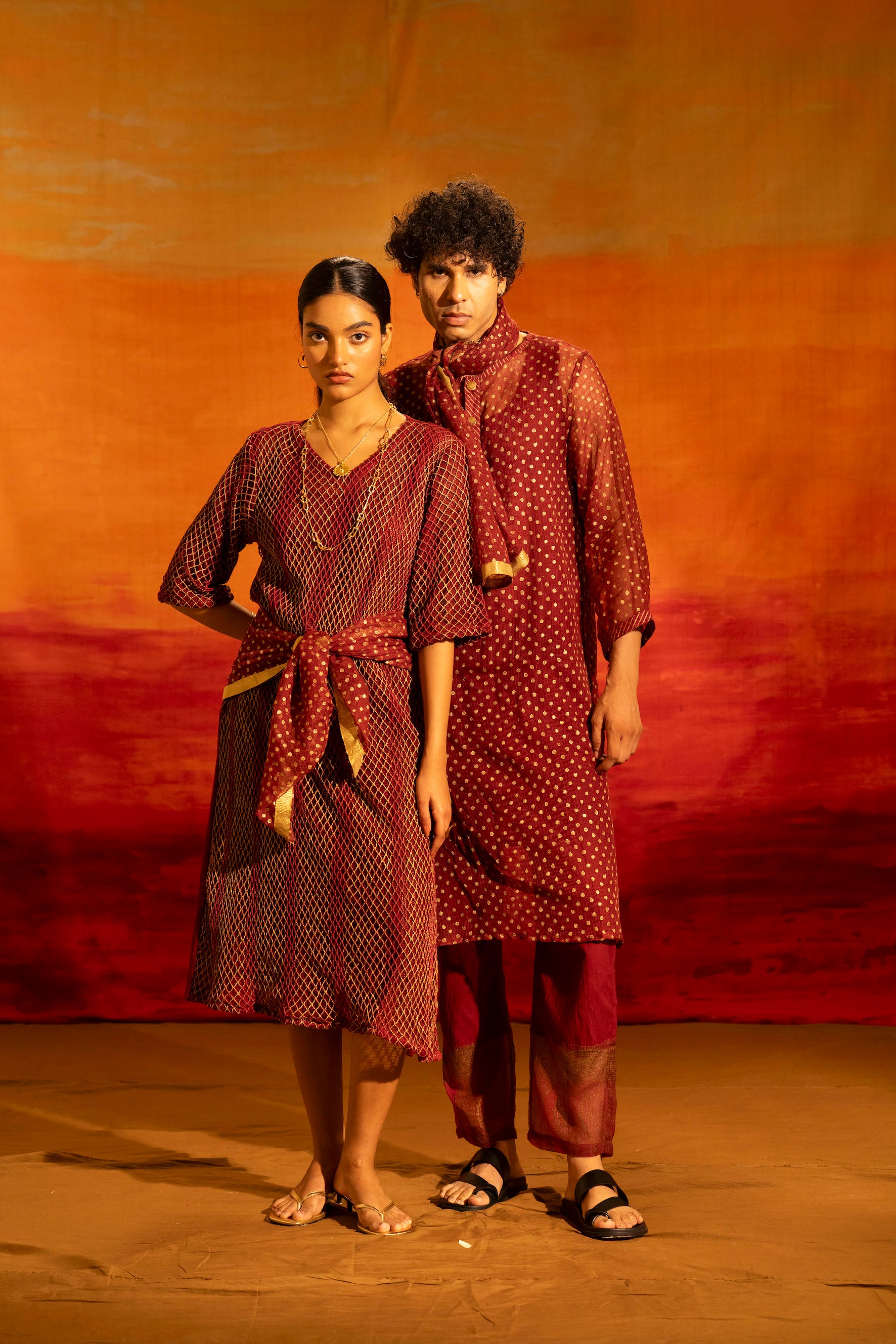 Illume Rivet Maroon Scarf