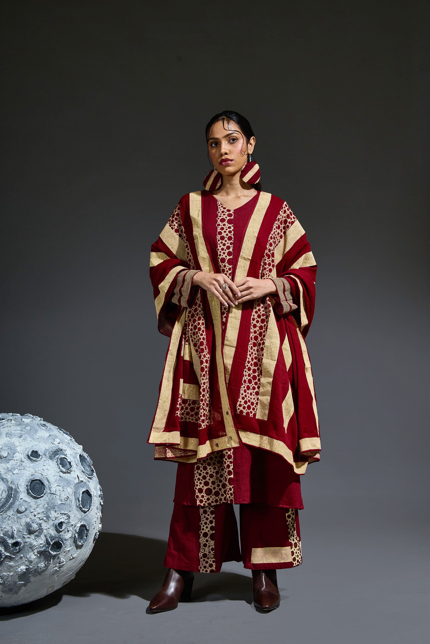 Crater Molten Maroon Kurta Set (Set of 3)