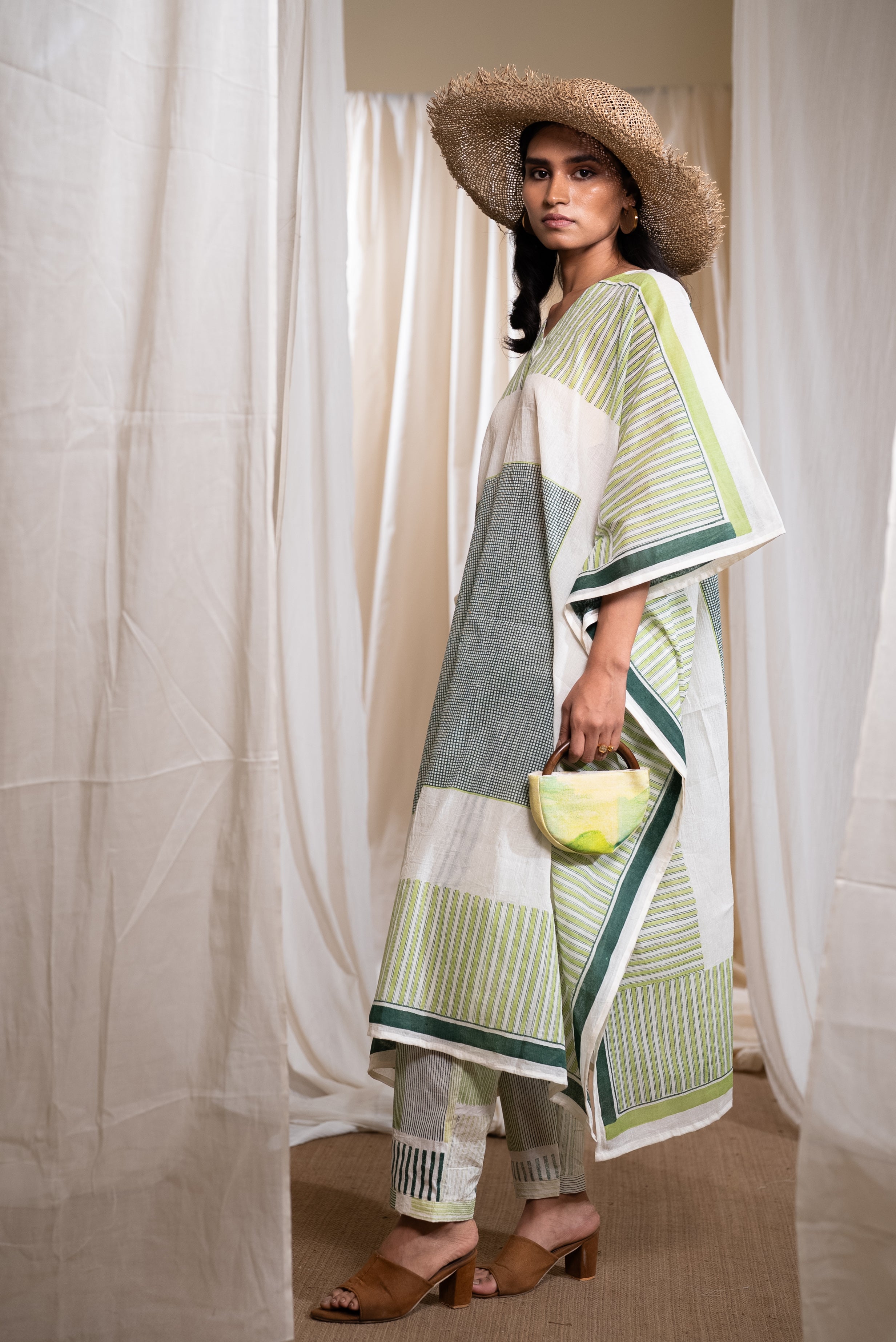 MARINA piano mul Kaftan with pants and Slip (Set of 3)