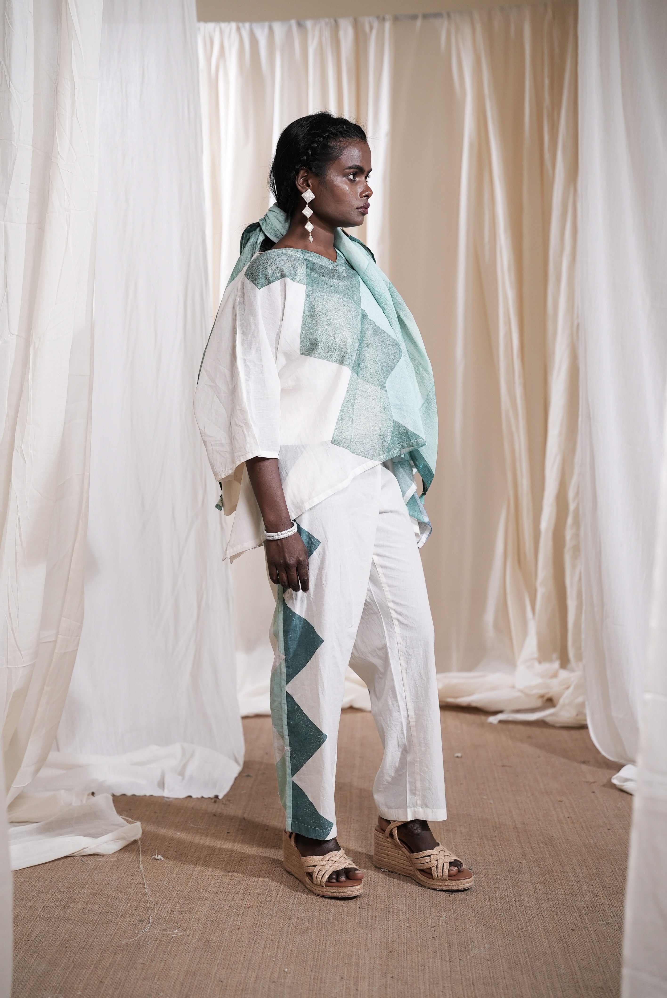MARINA diamond Kaftan Co-ord  with scarf (Set of 3)