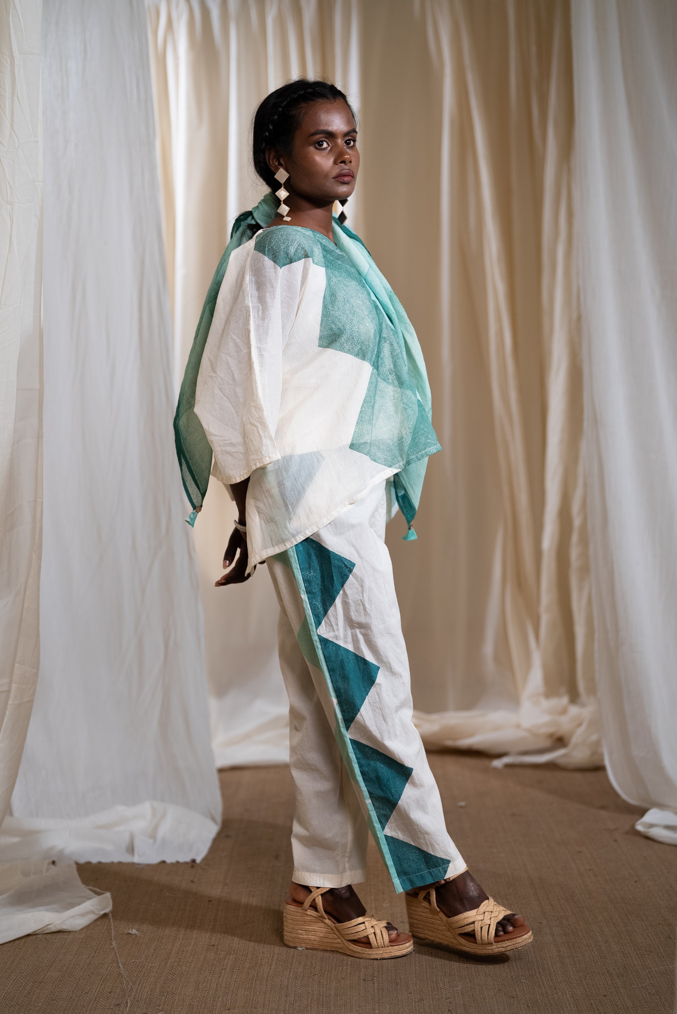 MARINA diamond Kaftan Co-ord  with scarf (Set of 3)