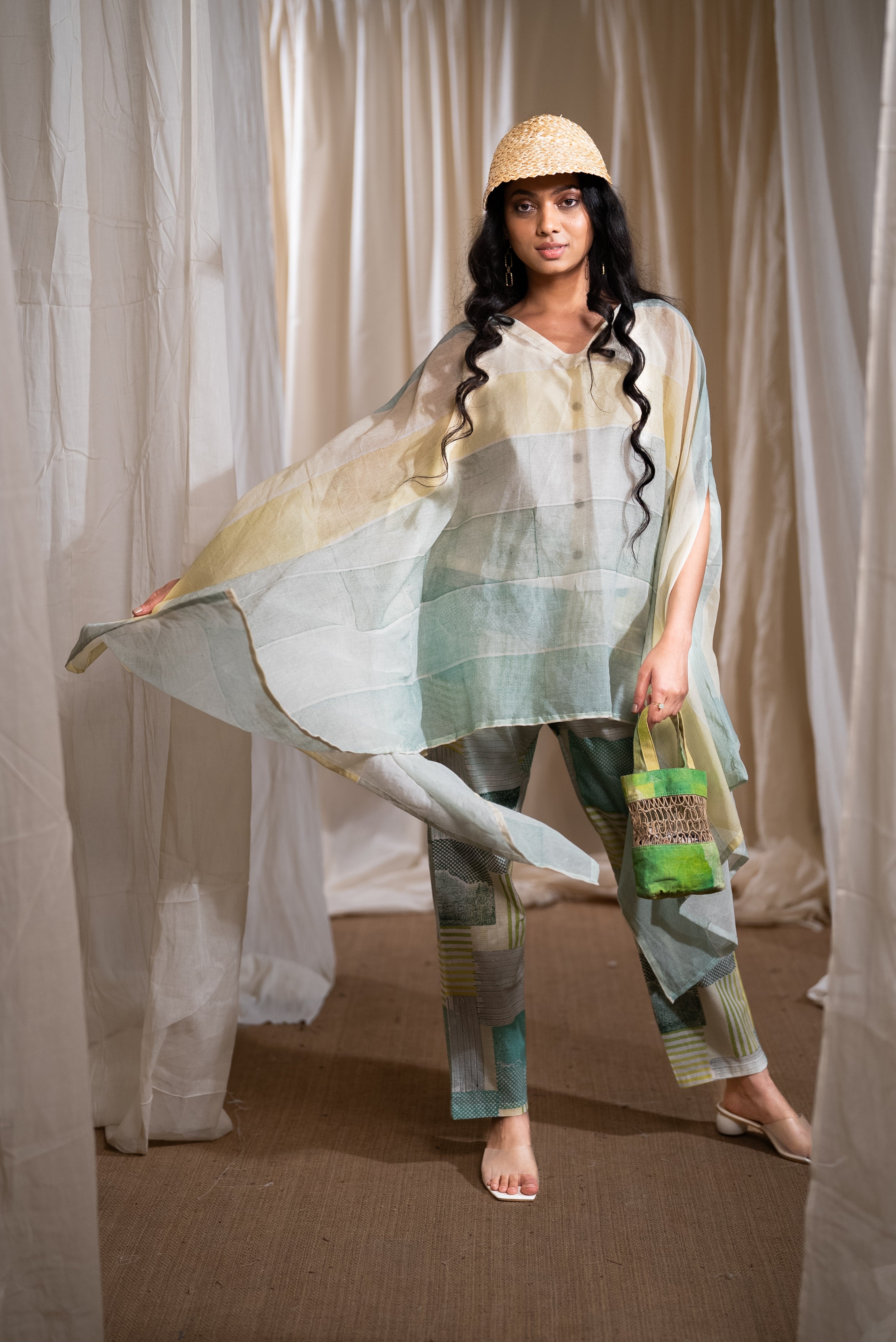 MARINA piano mul Kaftan with pants and Slip (Set of 3)