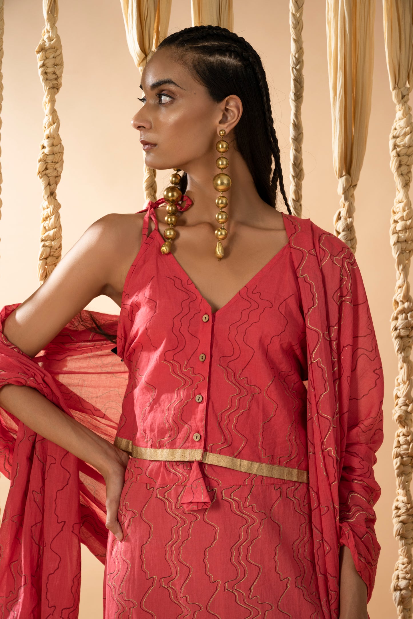 Aurum Ombre Waves Lehnga (Set of 3)