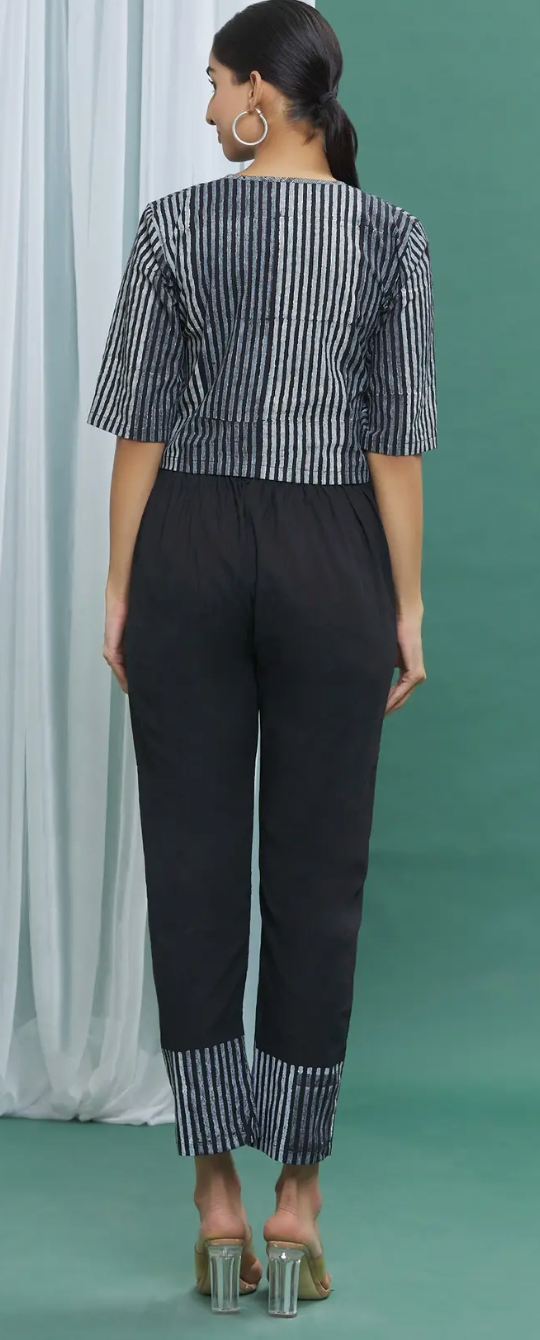Monochrome Cotton Printed Striped Co-ord Set
