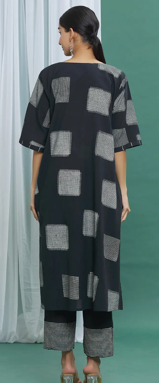 Monochrome Black Cotton Straight Kurta And Pant Set