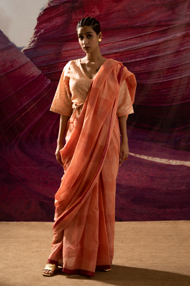 Aurum Wave Arizona Peach Saree and Blouse (Set of 2)