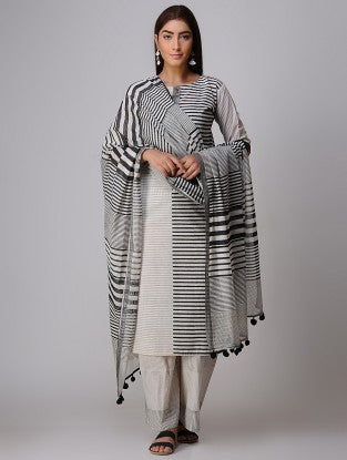 Monochrome