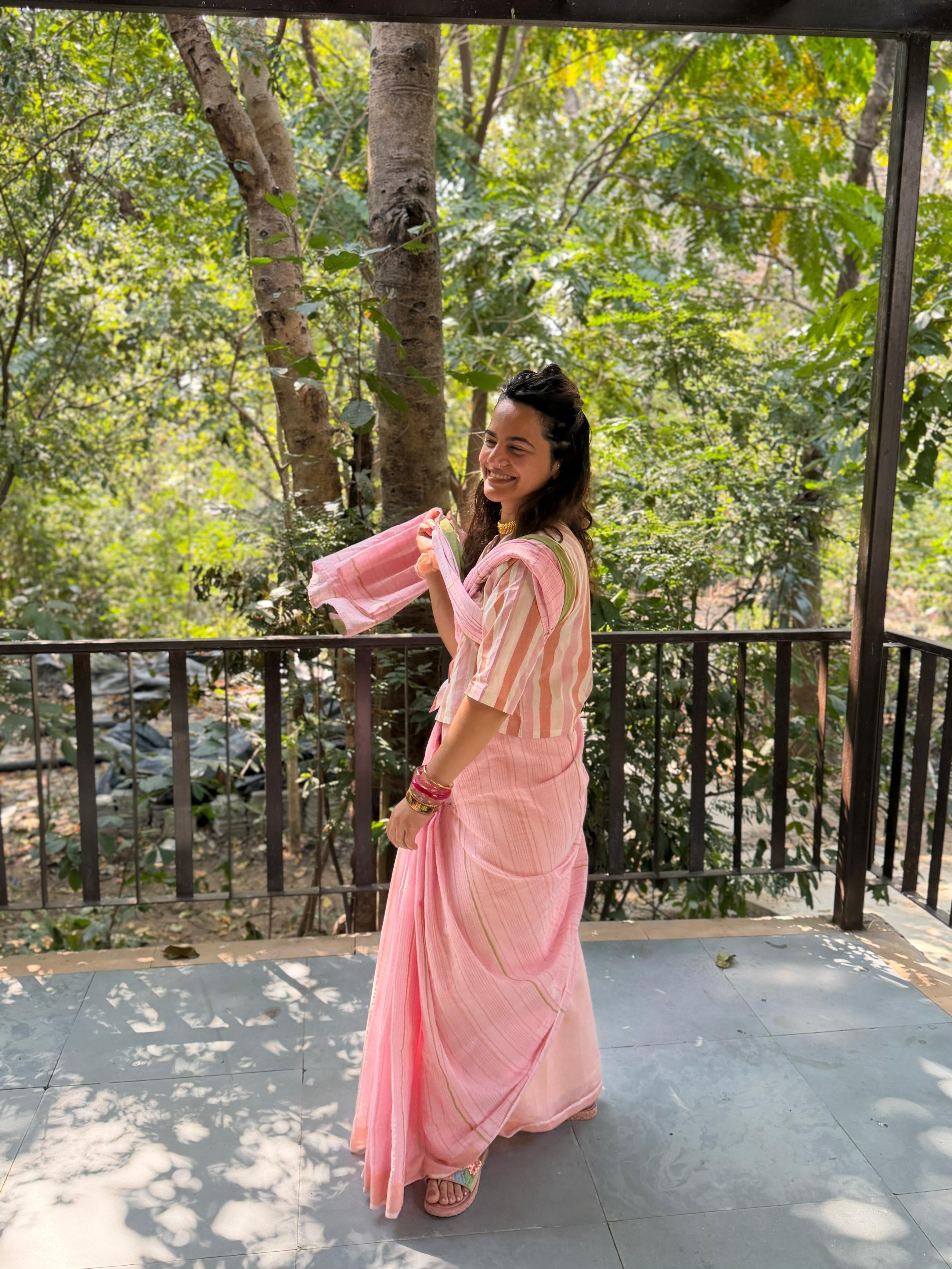 BANANA Clove Amrai's pick Powder Pink Saree