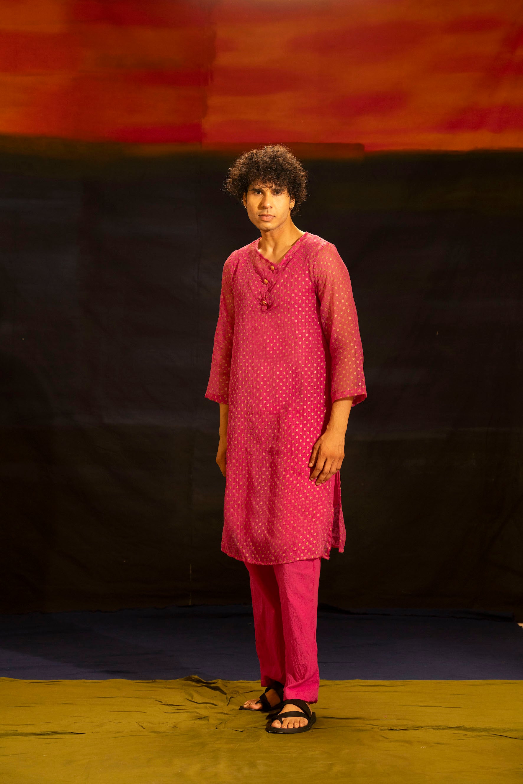 Illume Man Rivet Fuschia Kota Kurta with lining