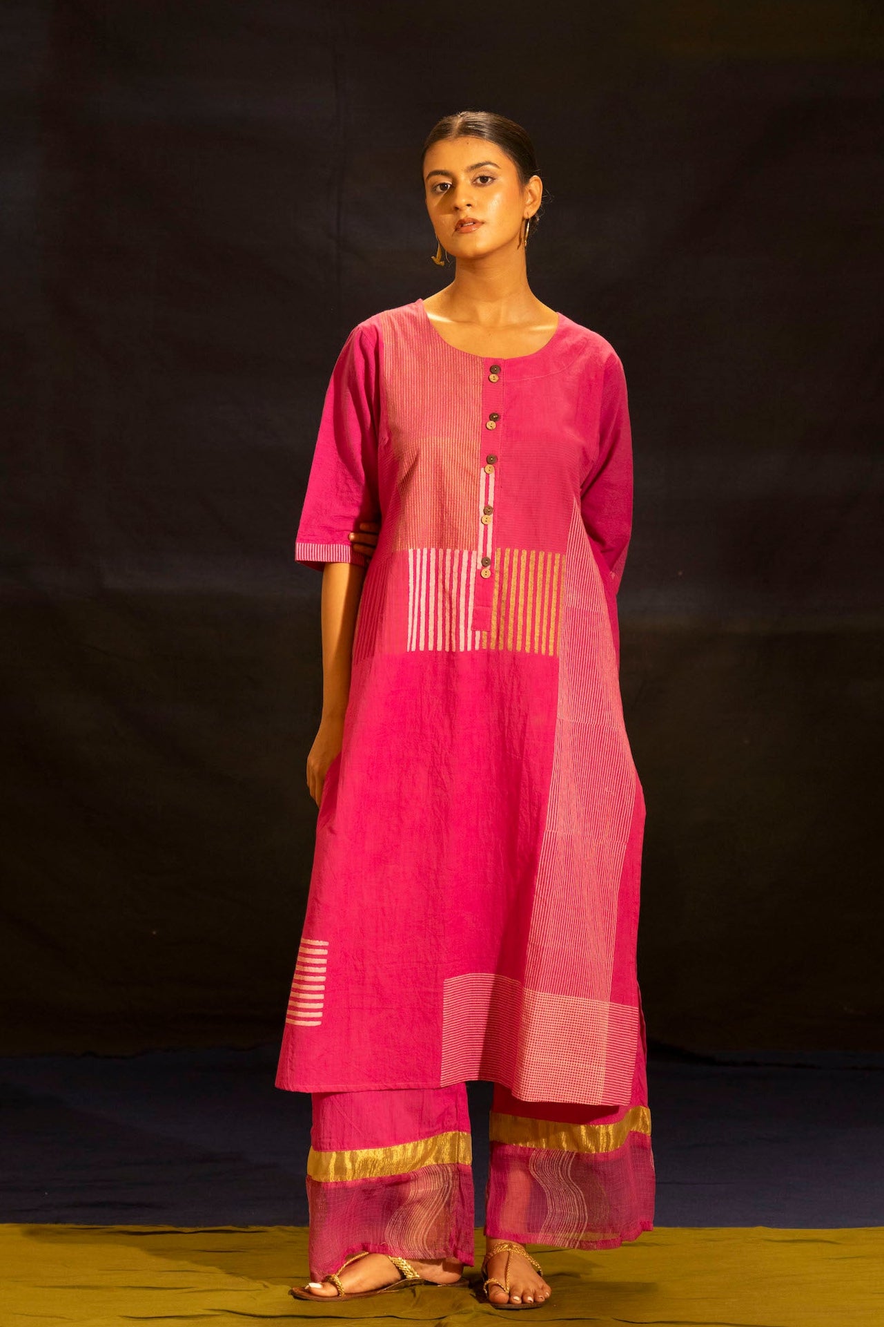 Illume Halo Shocker Pink Kurta with Pants (Set of 2)