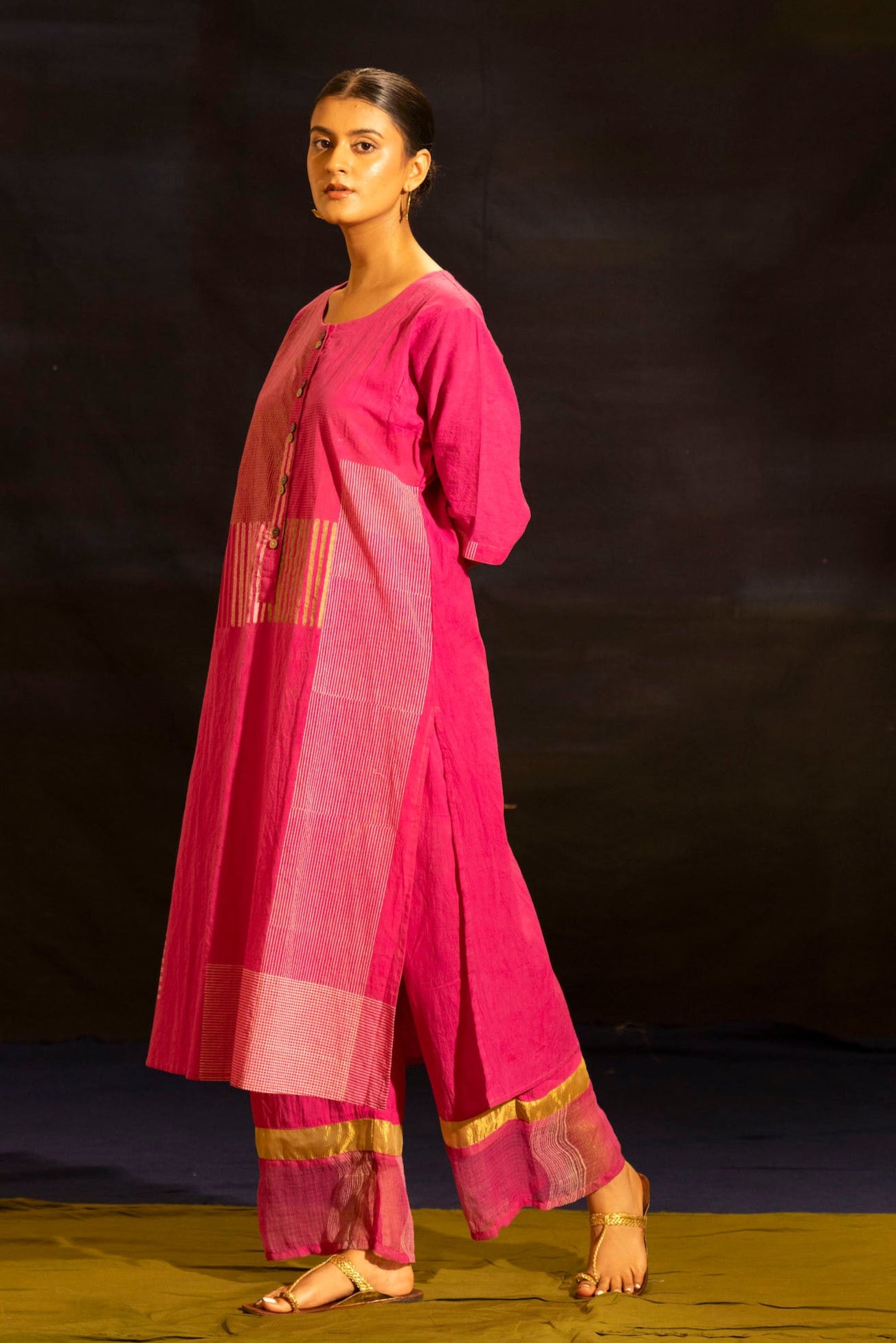 Illume Halo Shocker Pink Kurta with Pants (Set of 2)