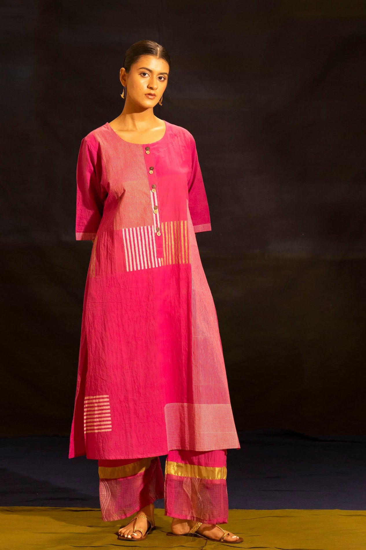 Illume Halo Shocker Pink Kurta with Pants (Set of 2)