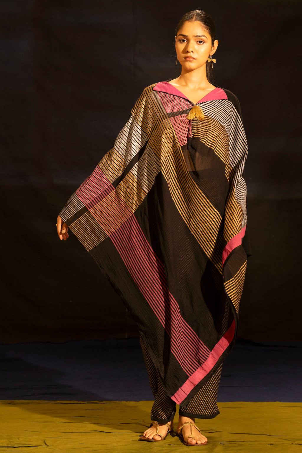 Illume Noir Pink Black Kaftan Coordinate with Slip (Set of 3)