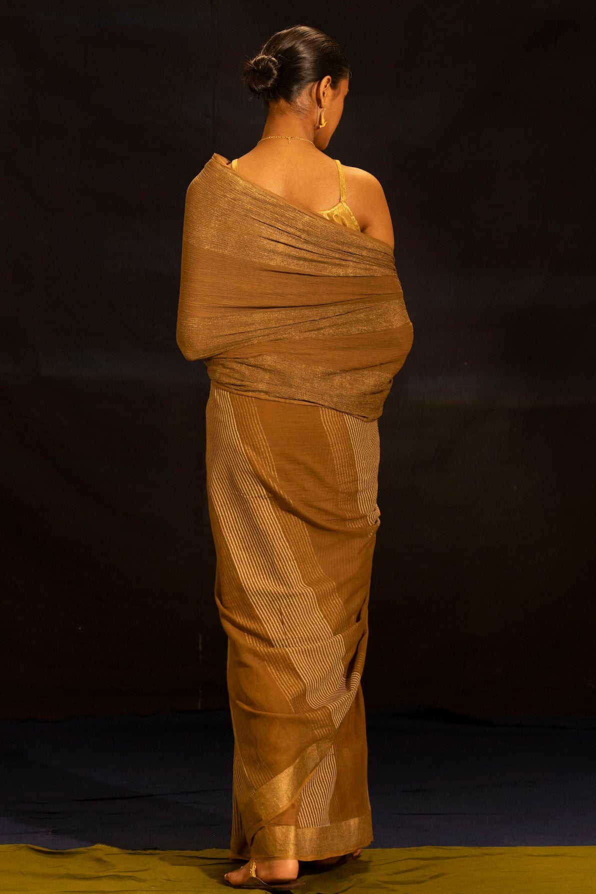 Illume luma Brown Saree with Crinkled Pallu