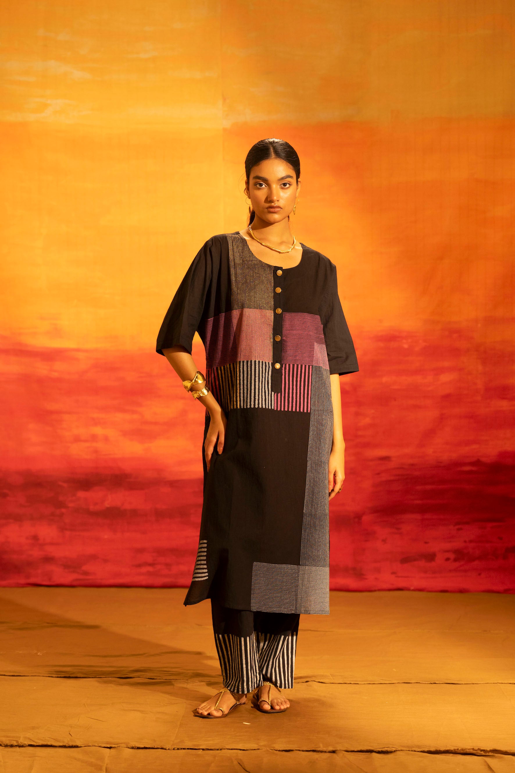 Illume Halo Black Kurta
