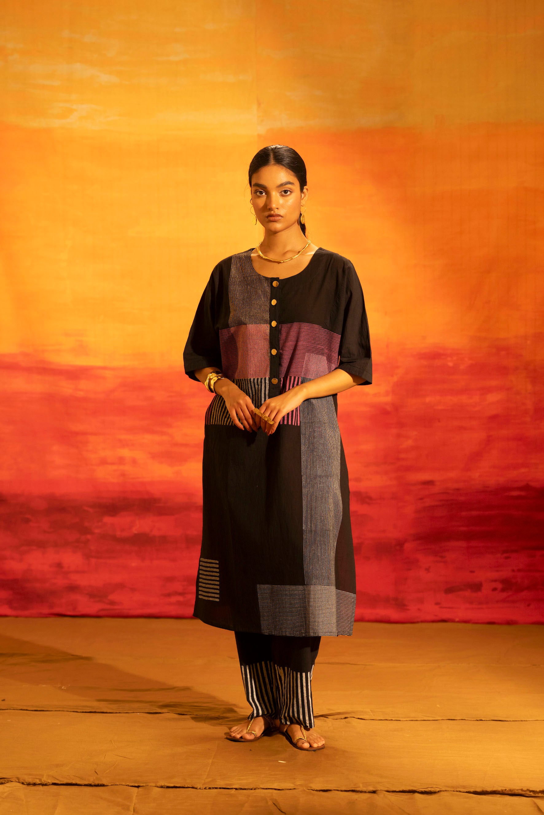 Illume Halo Black Kurta