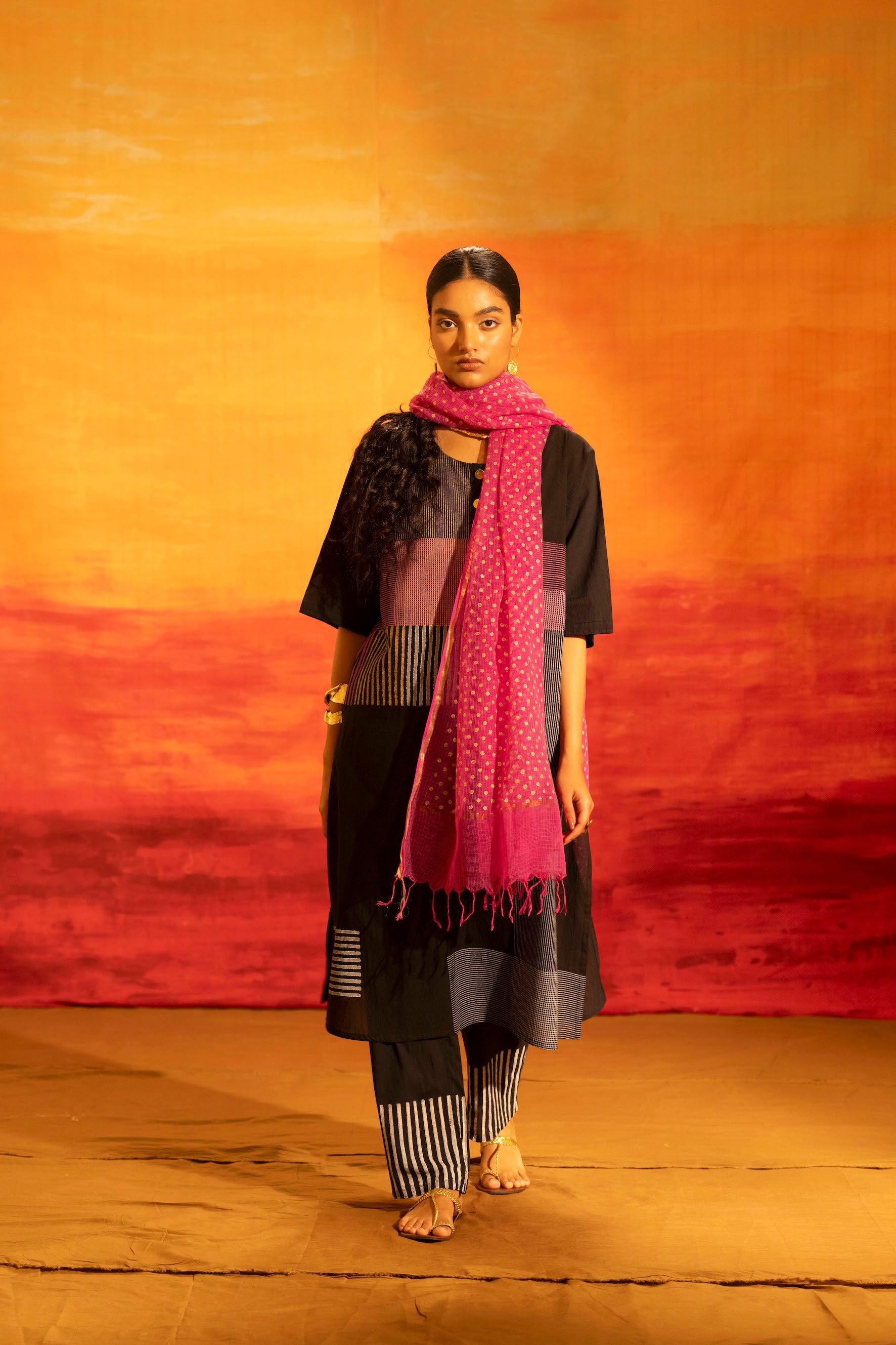 Illume Rivet Pink Kota-Doria Dupatta