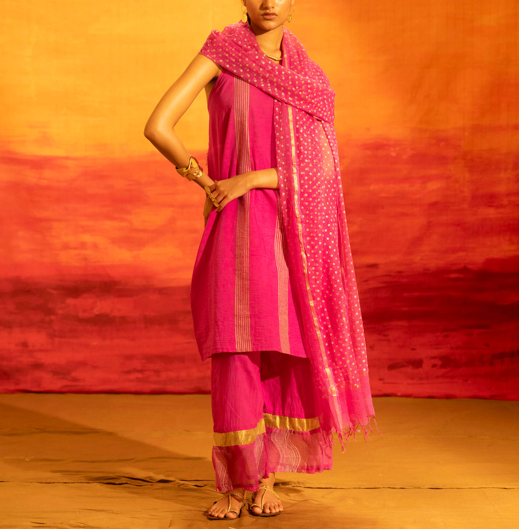 Illume Blaze Fuschia Kurta Set (Set of 3)