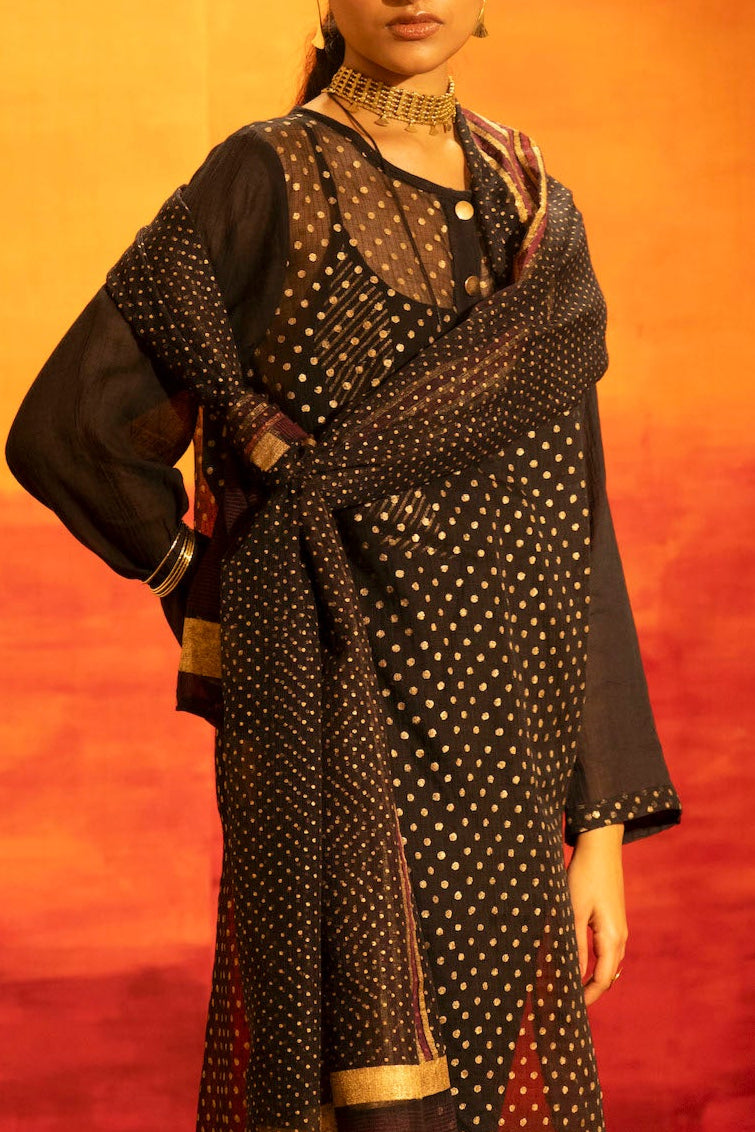 Illume Rivet Black Kota-Doria Dupatta