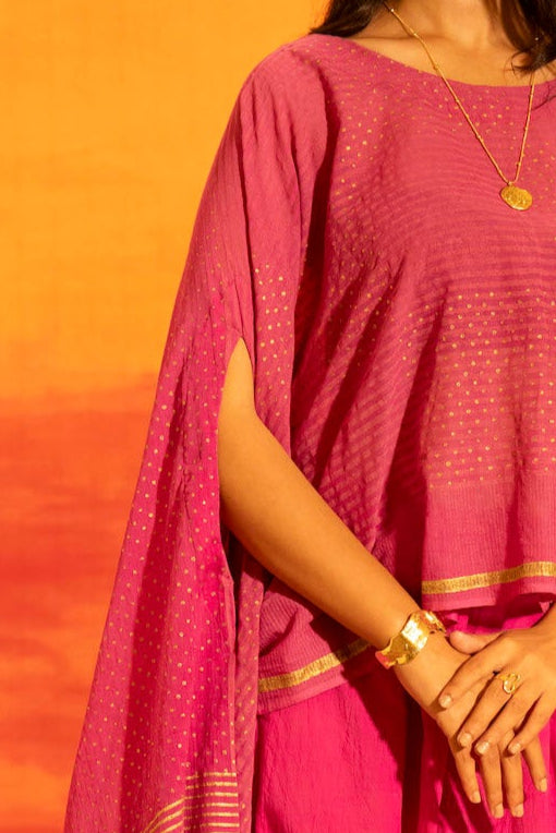Illume Wind Shocker Pink Kaftan