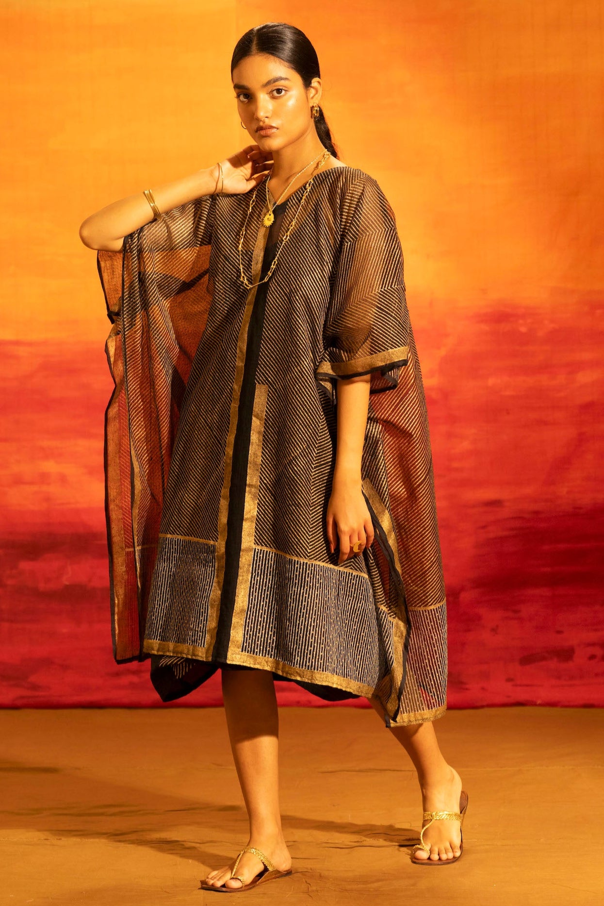 Illume Noir Glaze Kaftan with Slip (Set of 2)