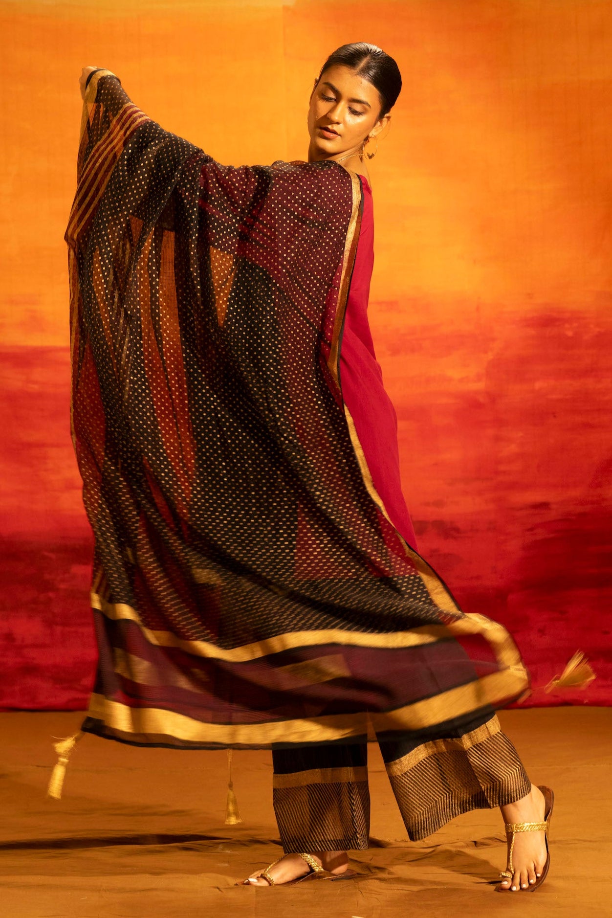 Illume Rivet Black Kota-Doria Dupatta