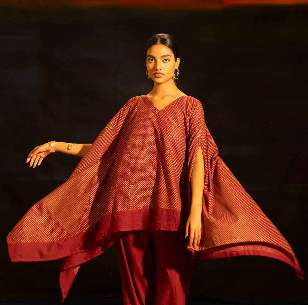 Illume Wind Slant Maroon Gold Kaftan