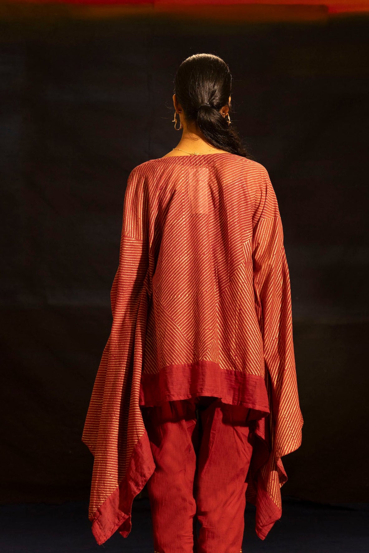 Illume Wind Slant Maroon Gold Kaftan