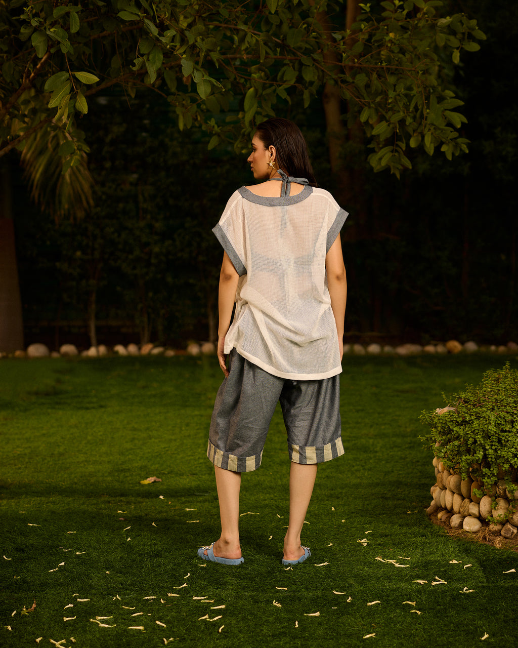 Weekend Marble White Mesh T-shirt With Denim Capri