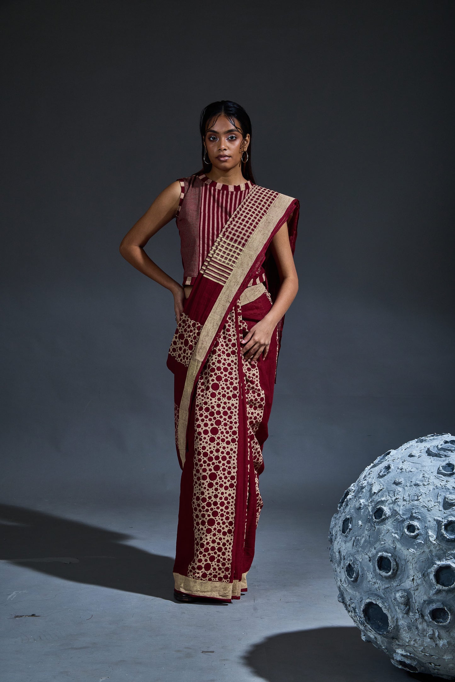 Crater Maroon Saree with Blouse (Set of 2)