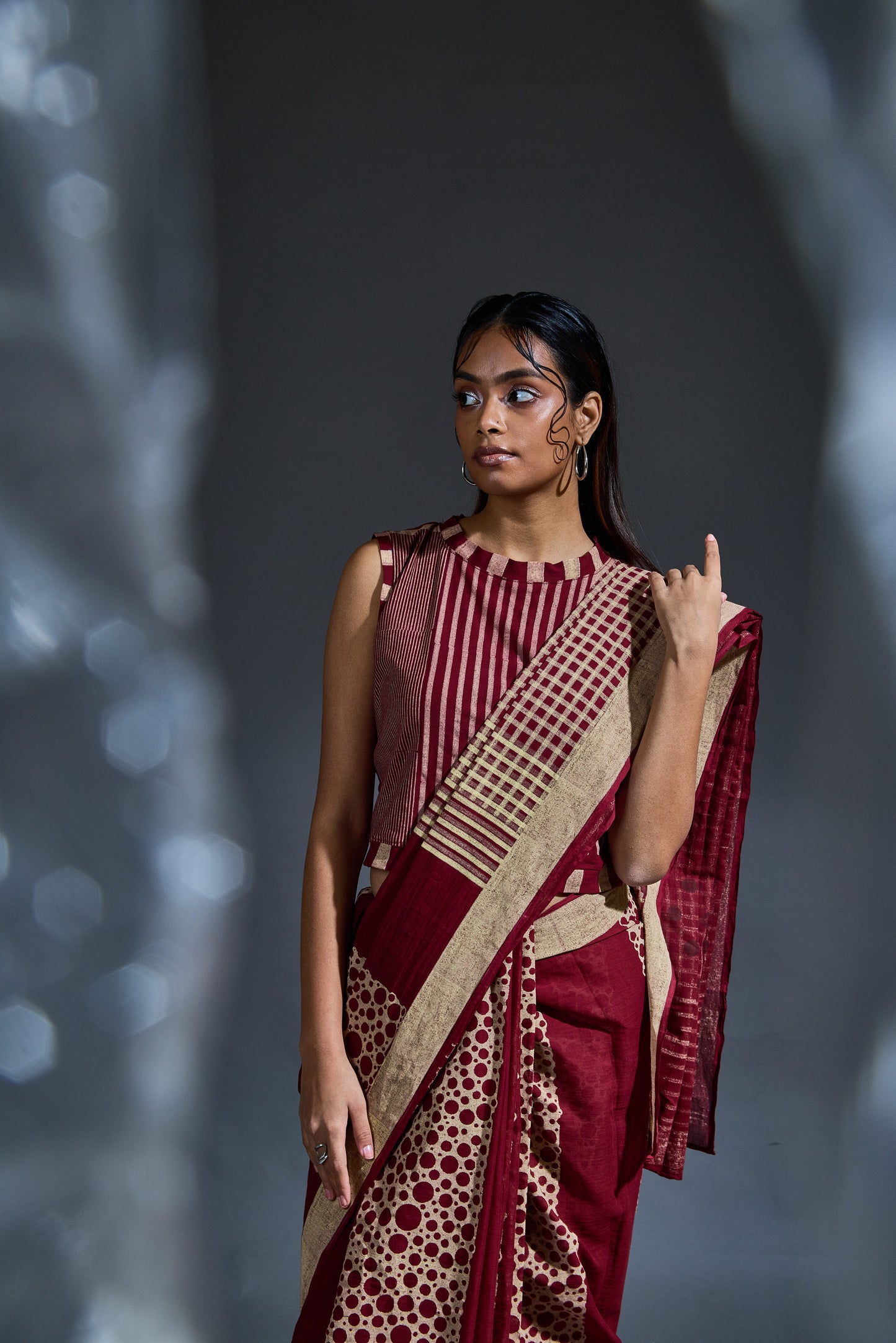 Crater Maroon Saree with Blouse (Set of 2)