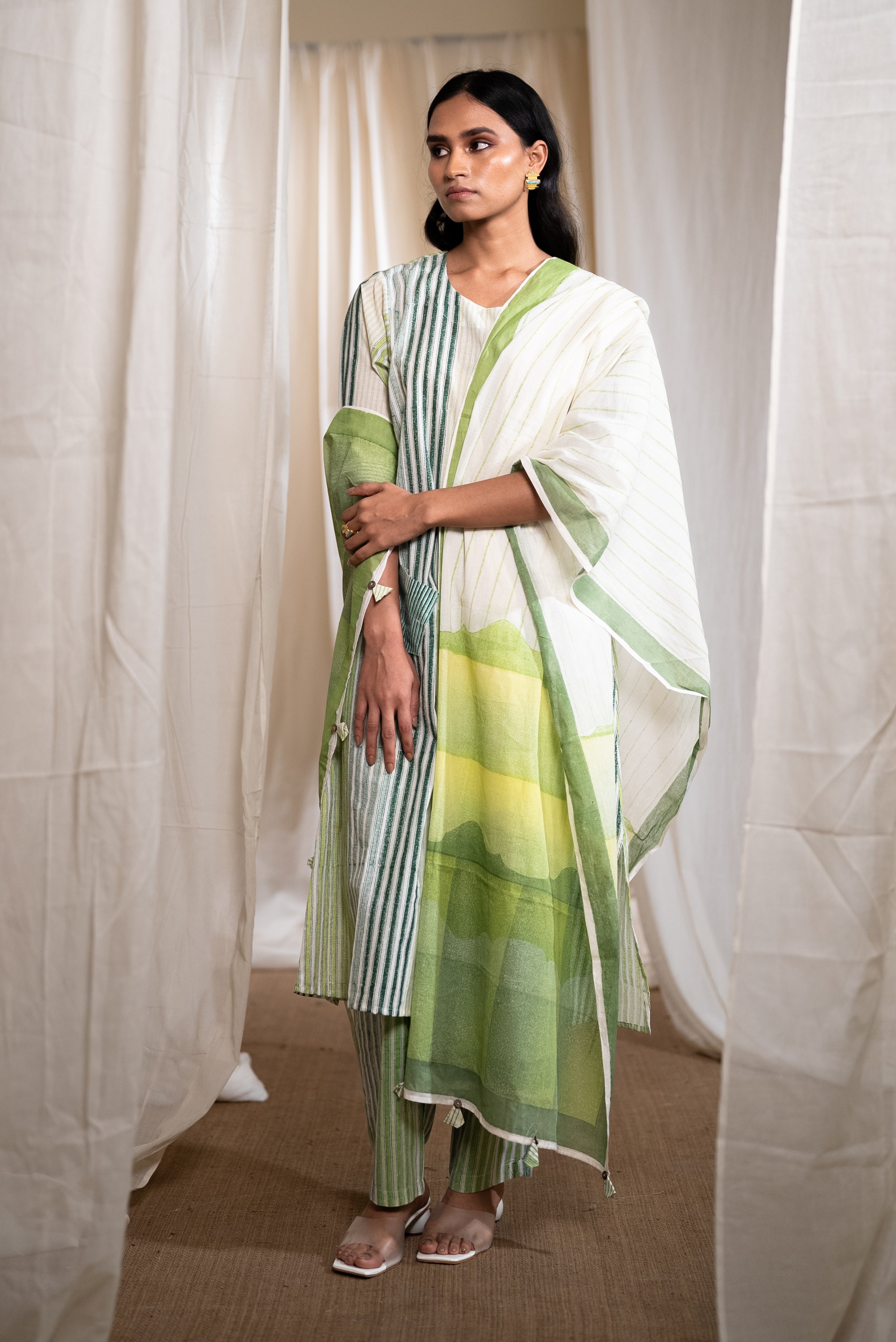 MARINA skyline Kurta (Set of 3)