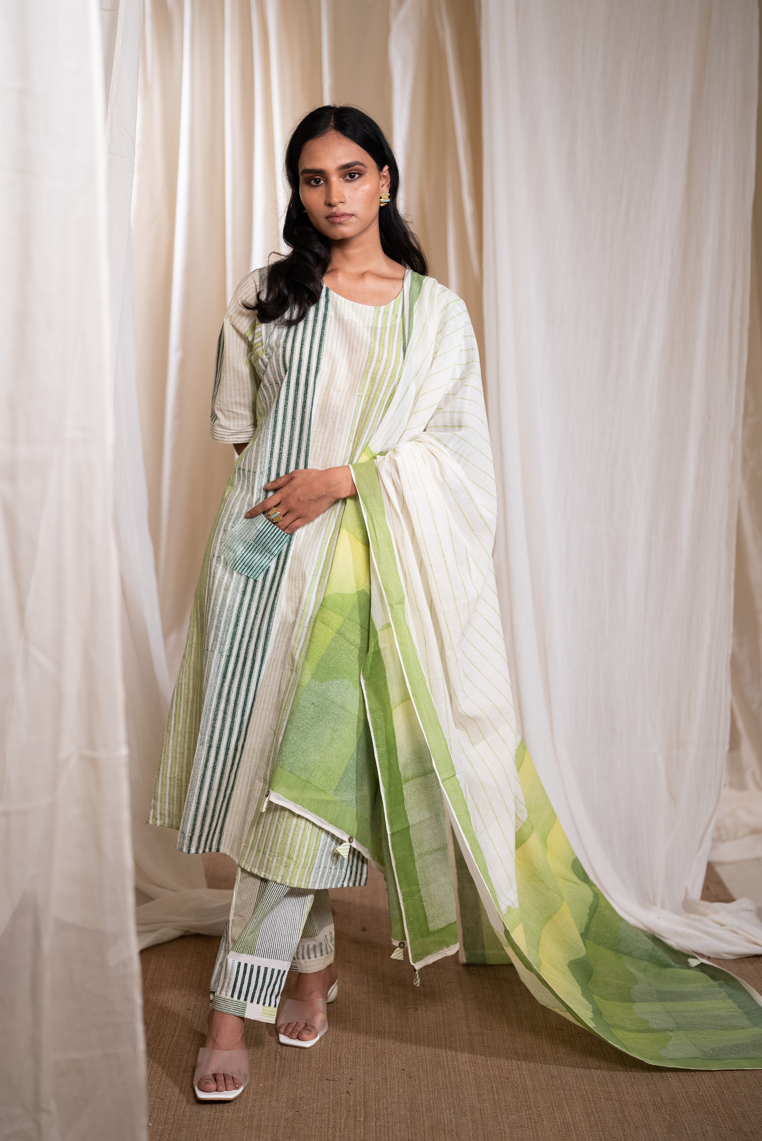 MARINA skyline Kurta (Set of 3)