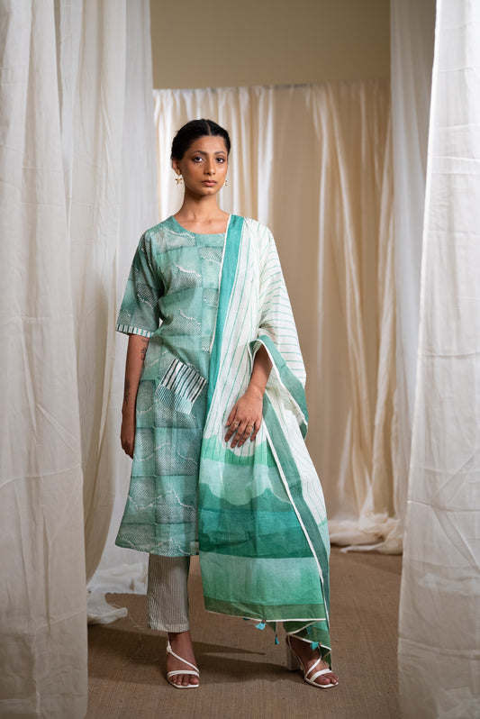 MARINA Honeycomb Kurta Set (Set of 3)