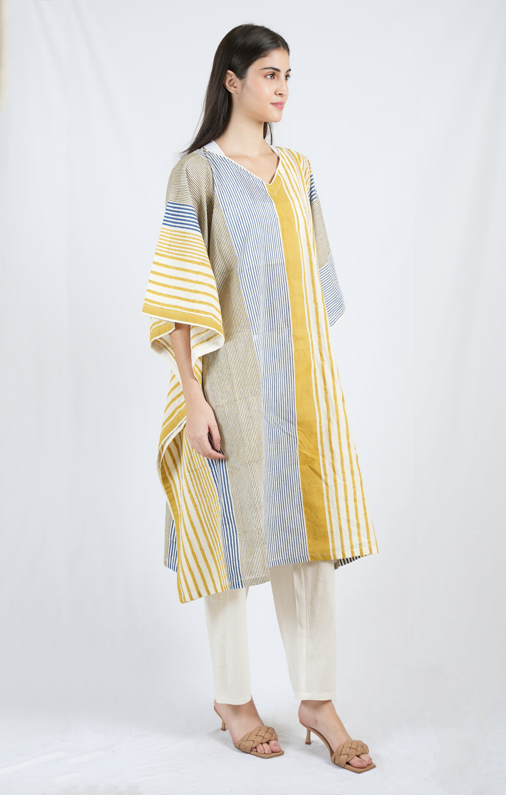 Meddle Blue V Neck Kaftan with Pants