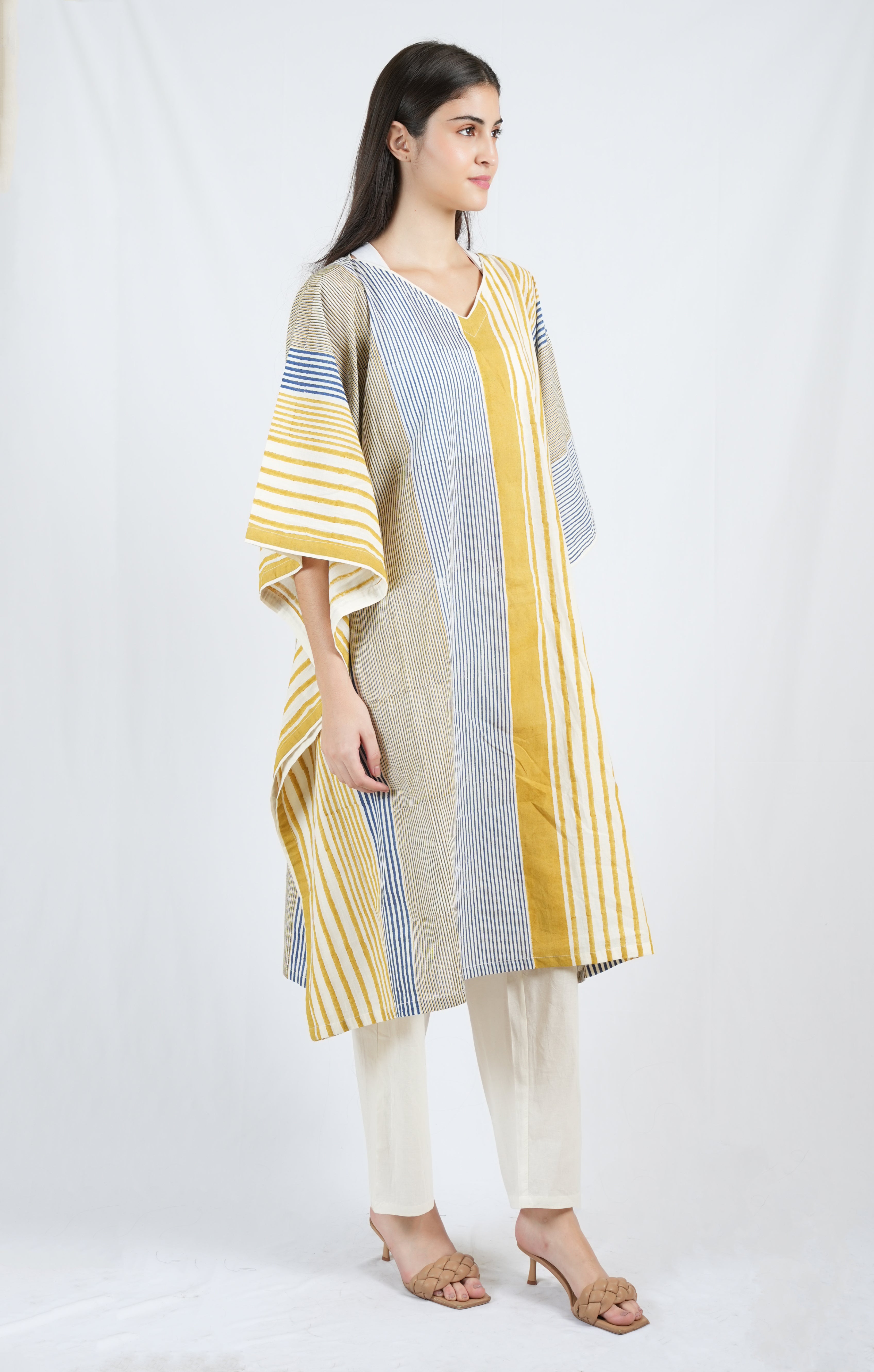 Meddle Blue V Neck Kaftan with Pants