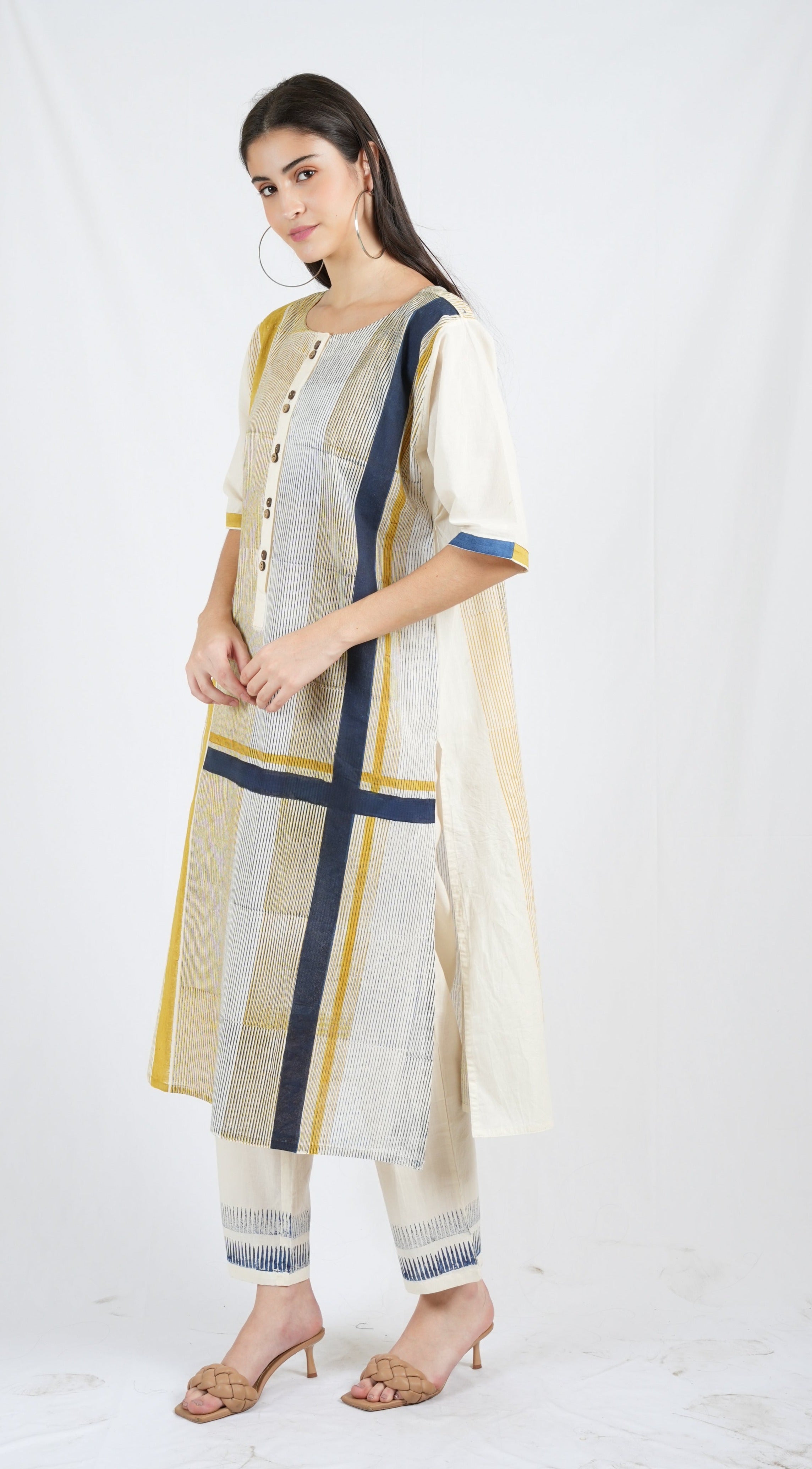Total Twister Kurta Set (Set of 3)