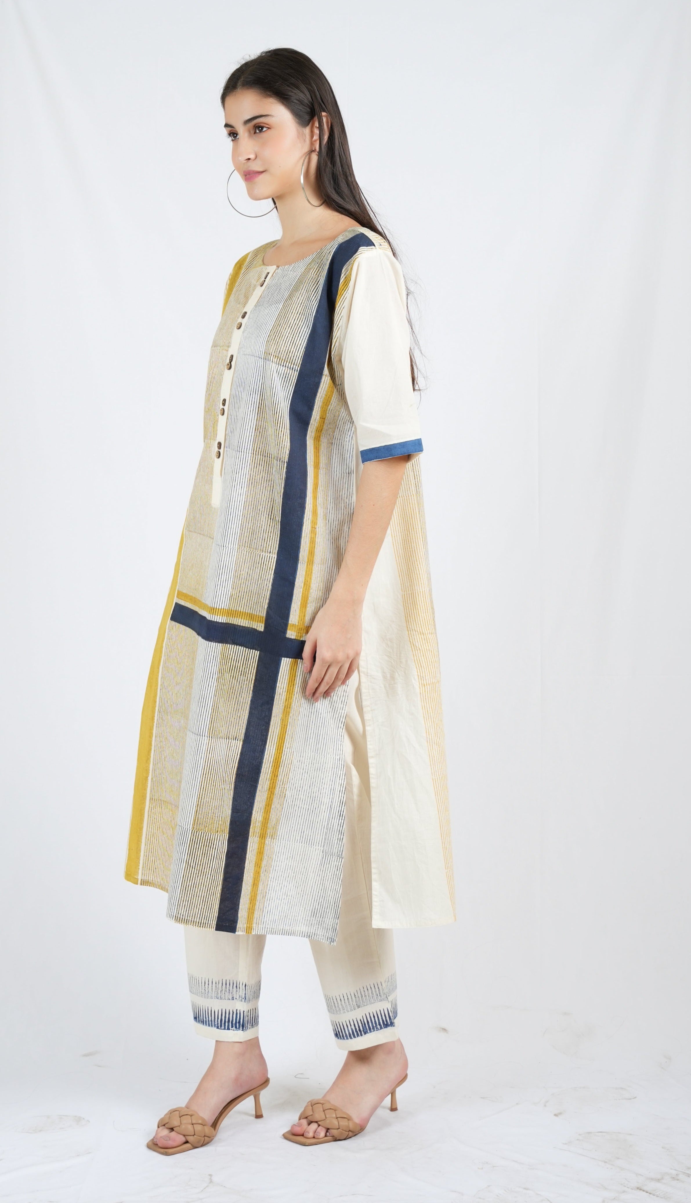 Total Twister Kurta
