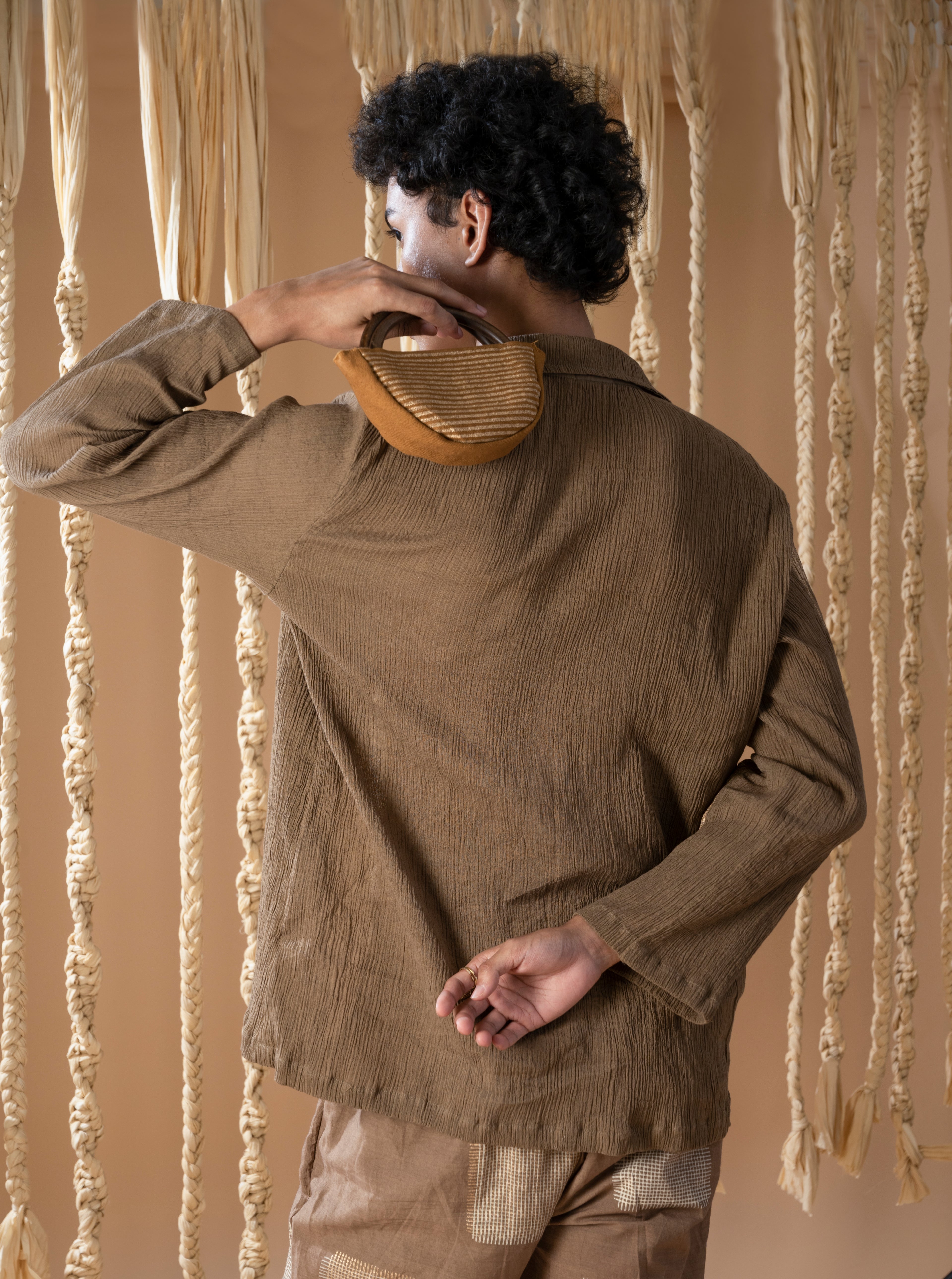 Aurum Man Gold Side Muddy Shirt