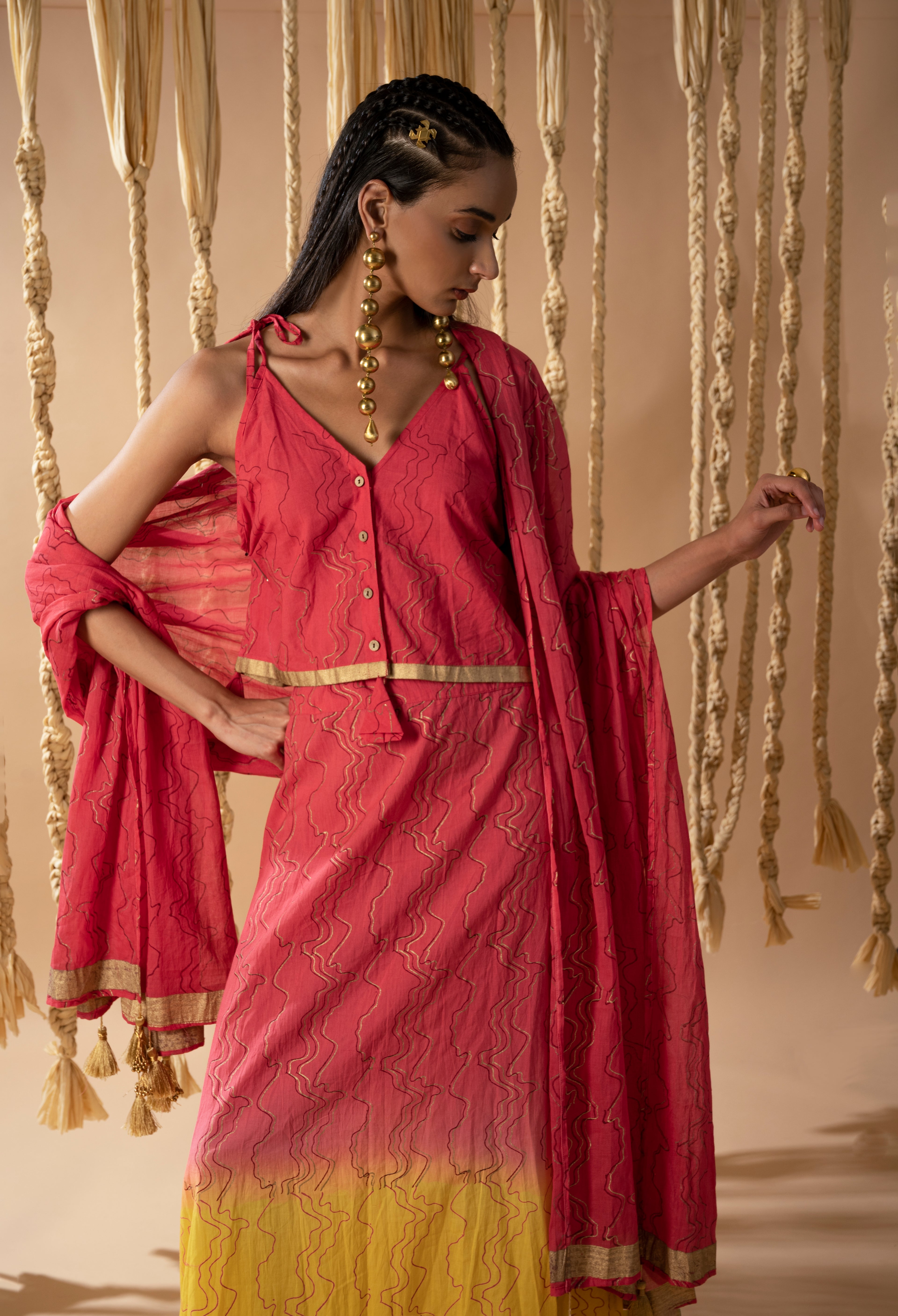 Aurum Ombre Waves Lehnga (Set of 3)