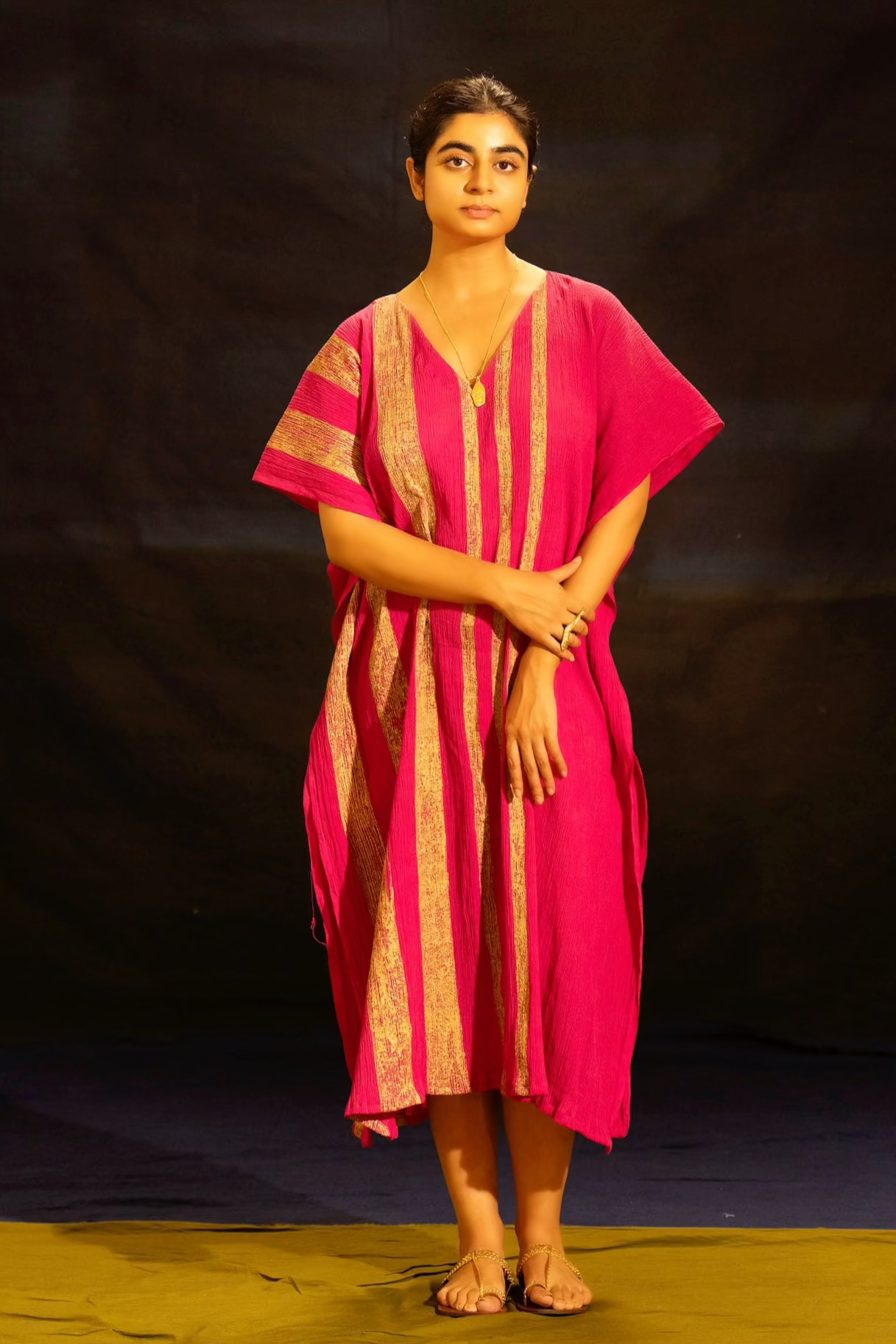 Illume Luma Shocker Pink Kaftan
