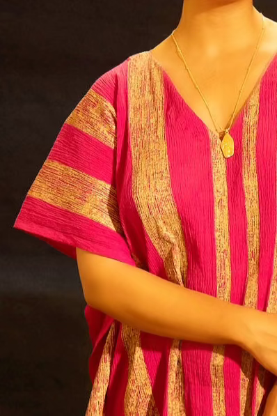 Illume Luma Shocker Pink Kaftan