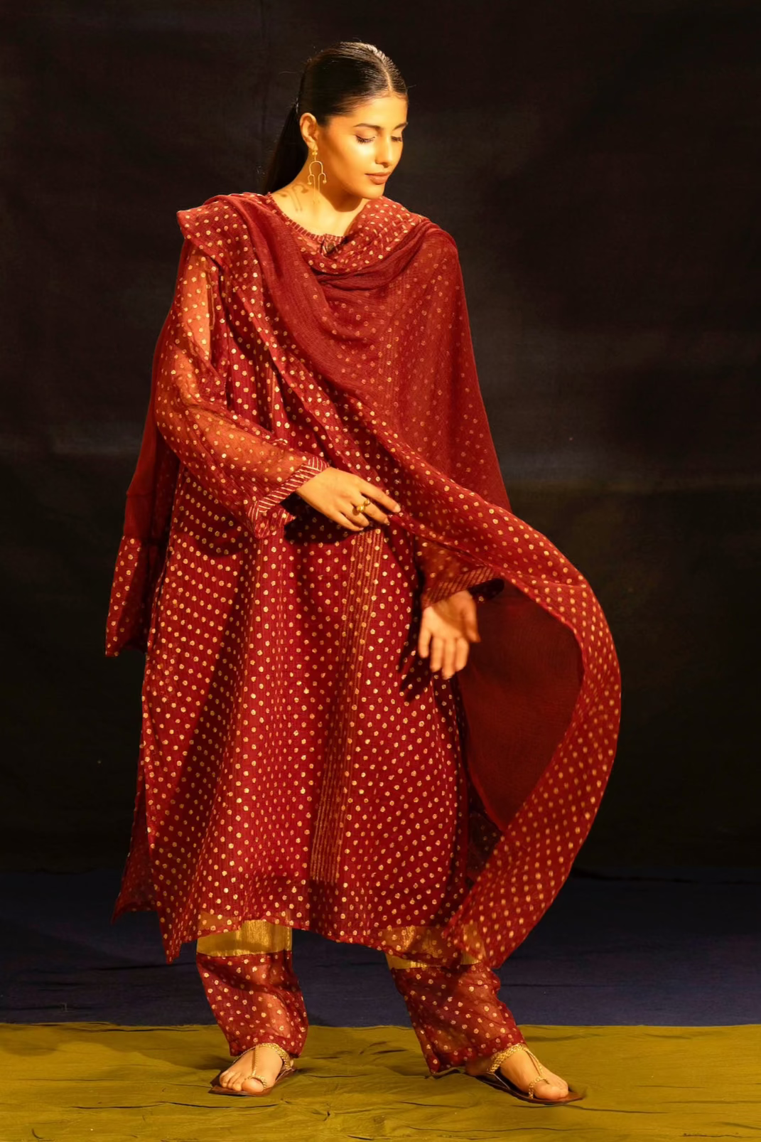 Illume Rivet Maroon Kota Kurta Set with Slip (Set of 3)