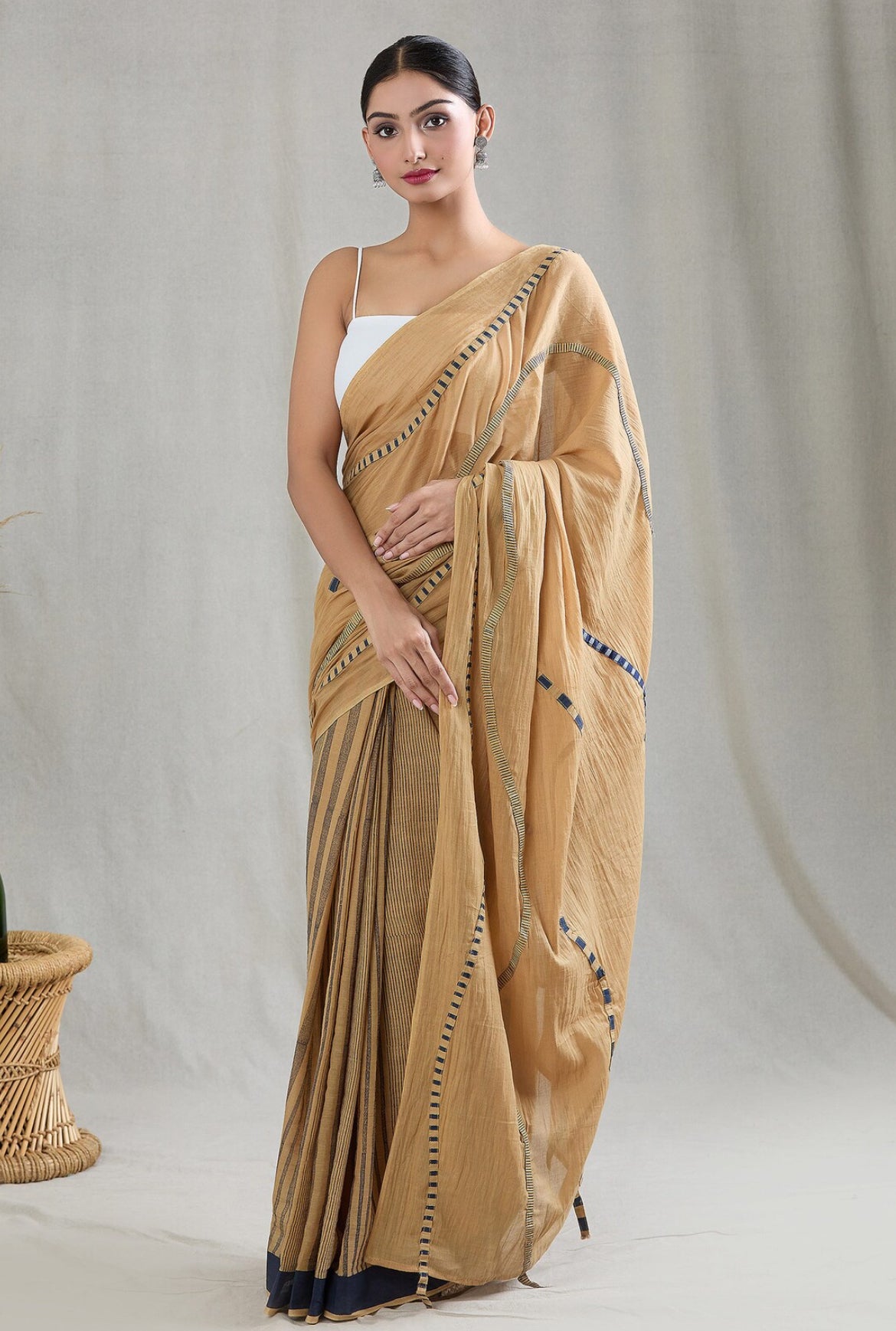 Crossroads Rhythm 3D Wave Beige Saree