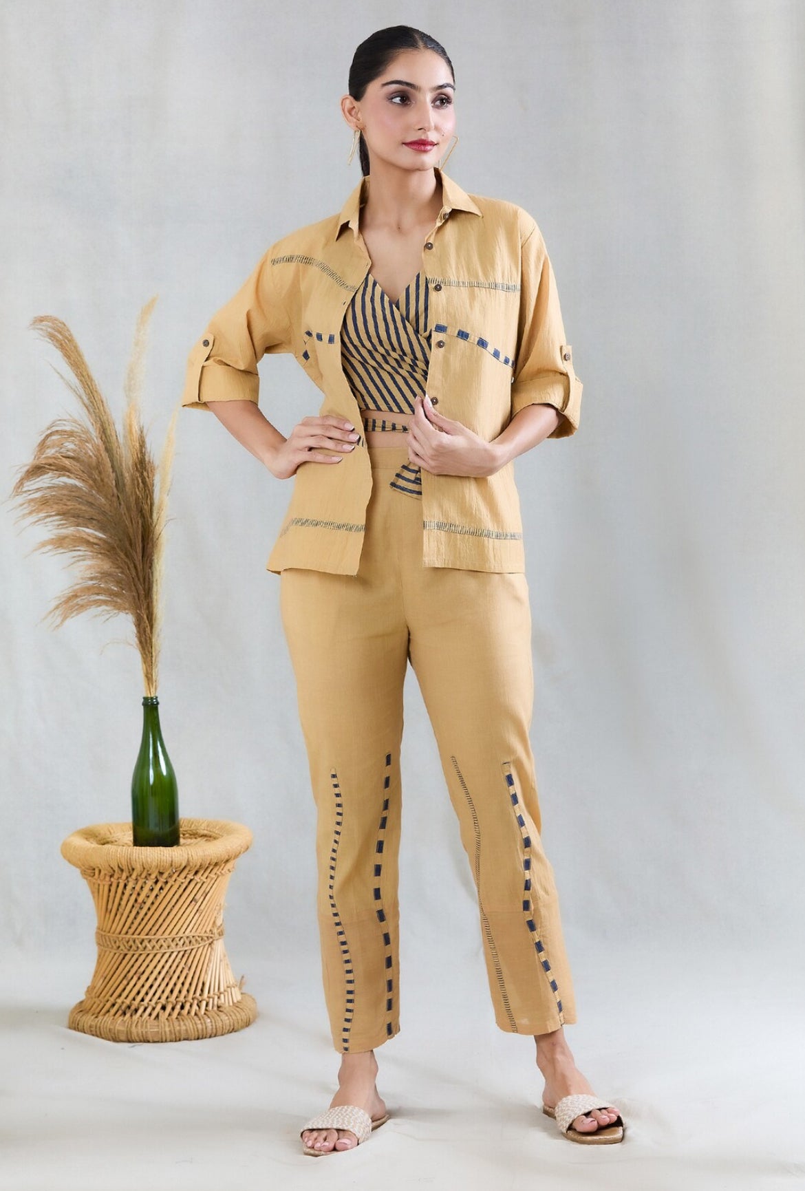 Crossroads Beige Wave Coordinate with Bustier