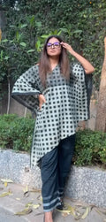 Charcoal Grid Kaftan and Pants Coordinate (Set of 2) - BANANA labs