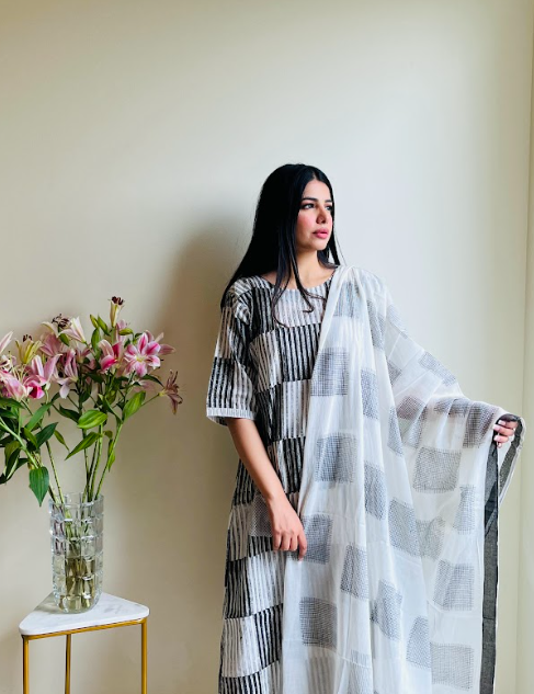 Monochrome Black And White Box Kurta Set [ Set of 3]