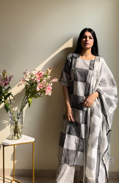 Monochrome Black And White Box Kurta Set [ Set of 3]