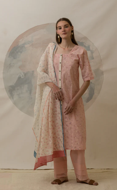 Clove Shireen Kurta